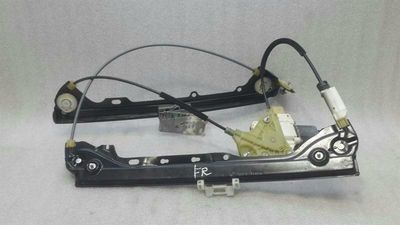 BMW 3. sērijas E92 labā priekšējo durvju pacēlājs 51337193456 logu pacēlājs priekšējais labais