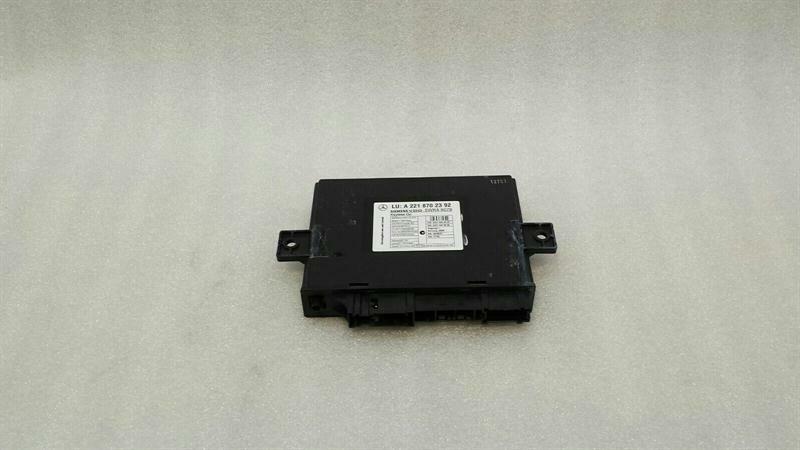 Mercedes-Benz A (W169) Mercedes S-Class W221 Keyless Go module A2218702392 Keyless Go ECU