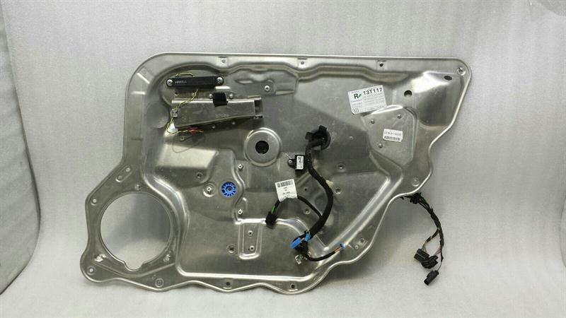 Mercedes-Benz A (W169) Mercedes S-Class W221 RRH Door Winder A2217300246 Rear Window Regulator RE LWB Body type: Saloon
Fuel: Petrol
