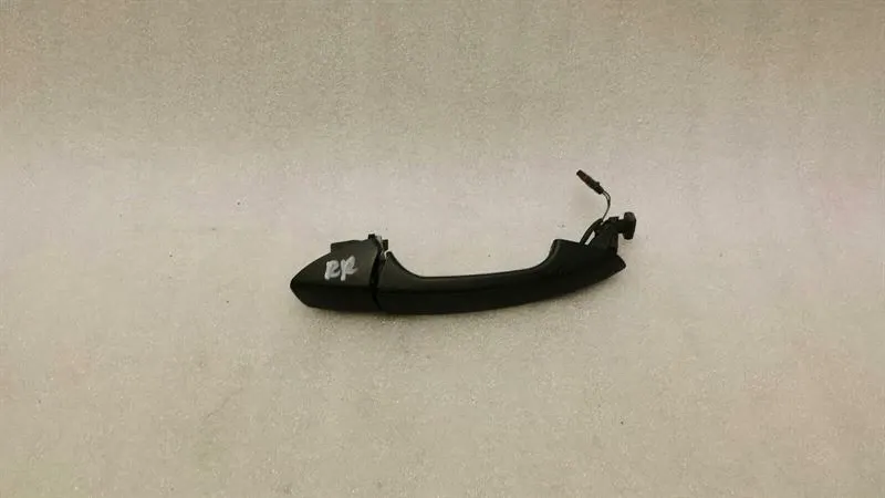 Mercedes S-Class W221 RRH Door Handle A2217600670 Rear Door Handle RE Keyless Go