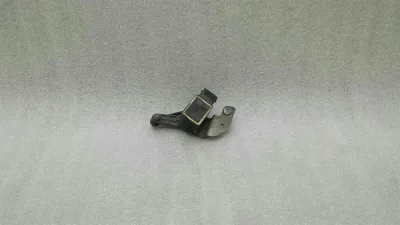 BMW 6. sērijas E63 aizmugurējais ksenona līmeņa sensors 6776605. līmeņa sensors aizmugurē