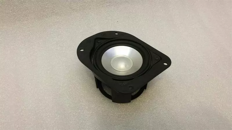 BMW 6 (E63 / E64) BMW 6 Series E63 Speakers 9142515 Loudspeakers Logic7 L7 HK
