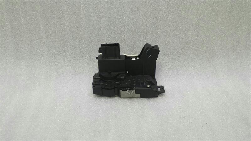 Jaguar S-Type 1999-2008 Jaguar S-type front left door lock 4W4A-5421813-CA door lock front left