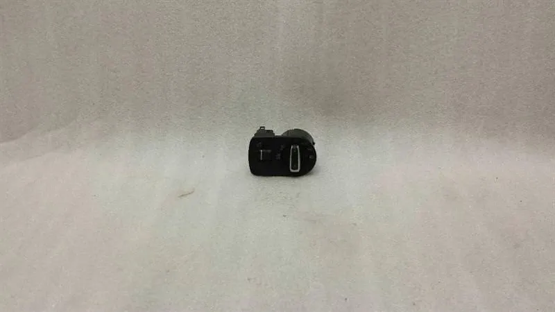 Audi S3 8P RHD Headlight Switch 8P2941531CL Right Handlebar.