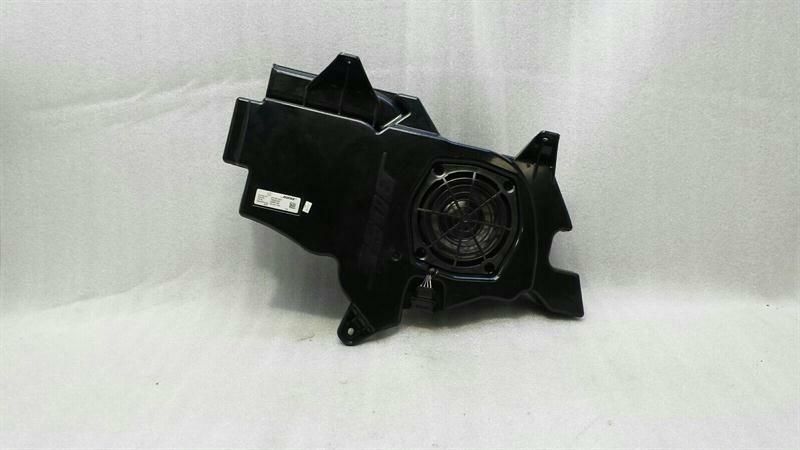 Audi S3 8P Speaker 8P3035382C Speaker BOSE Bass Box