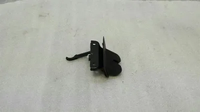 Serrure de hayon pour Audi S3 8P 8P3827520A