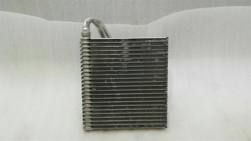 Mini Countryman, Paceman (R60 / R61) 2010-2017 Mini Countryman S R60 Heater Matrix 9262788 Heat Exchanger Radiator