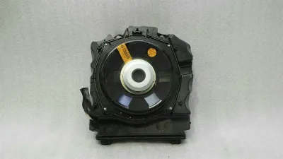 BMW 5 Series F07 GT ляв събуфер 9164585 Бас кутия ляв