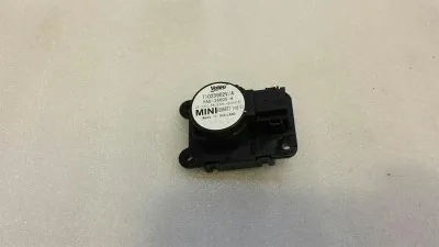 Mini Countryman S R60 Двигател на клапата за вентилация 9286871 Серво мотор
