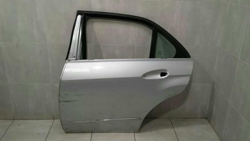 Mercedes E Class W212 Left Rear Door A2127303305 Door Rear Left Faulty RLH