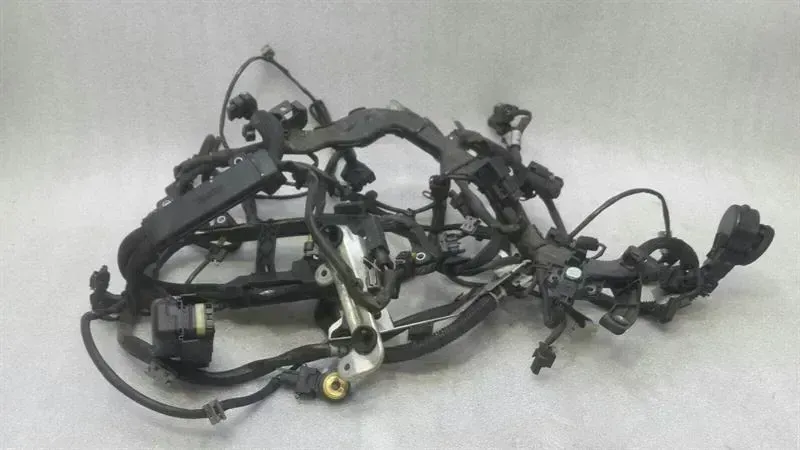 Mercedes-Benz CLS (C219) Mercedes CLS W219 Engine Wiring Loom A2721508033 Engine Harness M272 Body type: Saloon
Fuel: Petrol