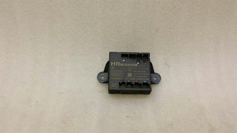 Mercedes-Benz A (W176) Mercedes E Class W212 Rear Right Door Module A2129004414 Door Control Unit Rear Body type: Saloon
Fuel: Petrol