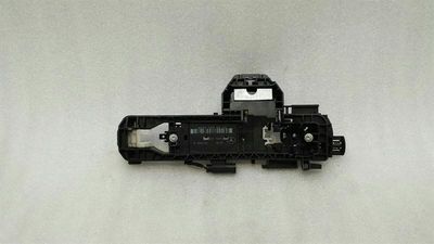 Mercedes E Klasa W212 Uchwyt klamki przedniej prawej A2047602634 Klamka wewnętrzna