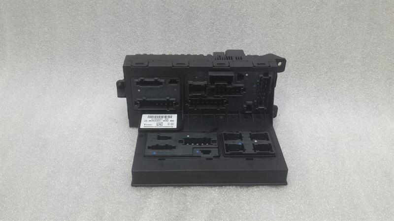 Mercedes-Benz CLS (C257) 2018-2023 Mercedes CLS W219 Fuse Box A2115454201 Fuse Box SAM
