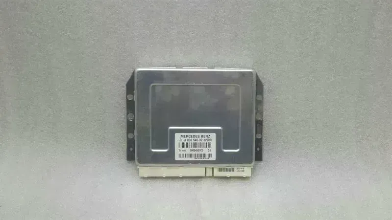Mercedes-Benz CLS (C219) Mercedes CLS W219 Airmatic Module A0365453232 Aerospace Control Unit. Body type: Saloon
Fuel: Petrol