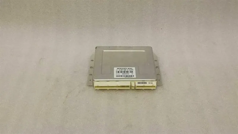 Mercedes CLS W219 Airmatic module A0375451232 control unit air suspension