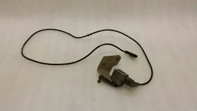 Mercedes CLS W219 ksenona līmeņa sensors A0105427717 līmeņa sensors