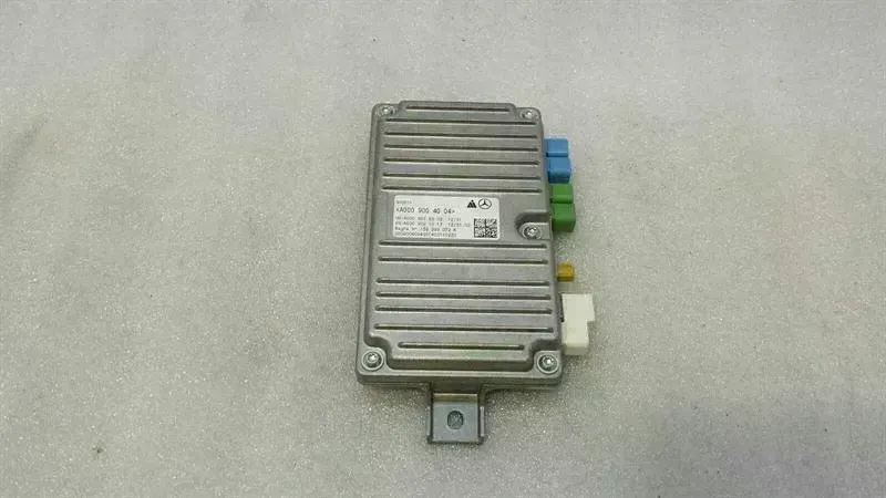 Mercedes-Benz A (W176) Mercedes E Class W212 Surround View Module A0009004004 360 Camera Control Unit Body type: Saloon
Fuel: Petrol