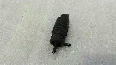 Mercedes W221 W204 W216 W212 Помпа течност за миене A2218690121 Водна помпа за миене