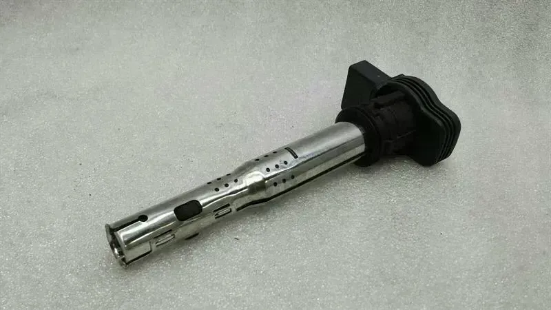 Audi A4 (B8) Audi A4 8K Ignition Coil 07K905715F Ignition Coil Body type: Estate
Fuel: Petrol