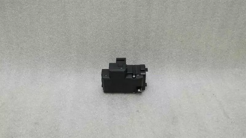 Audi A4 (B8) Electronic module