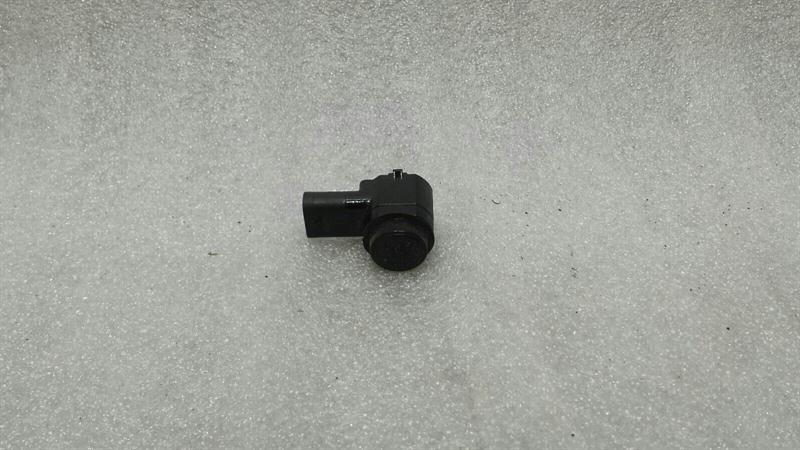 Audi A4 (B8) Audi A4 8K parking sensor parking aid parking sensor PDC PTS Body type: Estate
Fuel: Petrol