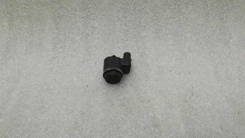 Audi A4 (B8) Audi A4 8K RS4 parking sensor 1S0919275A parking aid parking sensor Body type: Estate
Fuel: Petrol