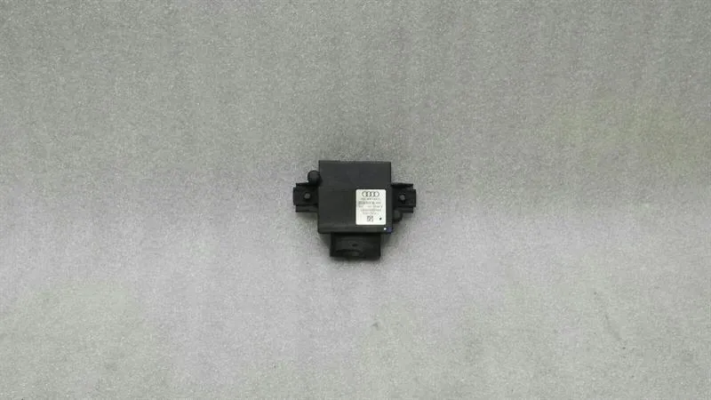 Audi A4 8K Fuel Pump Module 4G0906093H Control Unit Fuel Pump