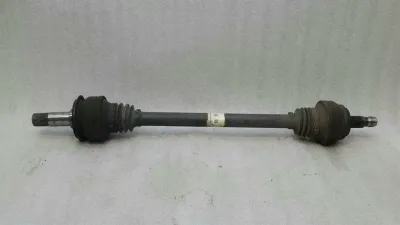 Mercedes C Class W205 piedziņas vārpsta aizmugurējā labā A2053501809 RRH piedziņas vārpsta