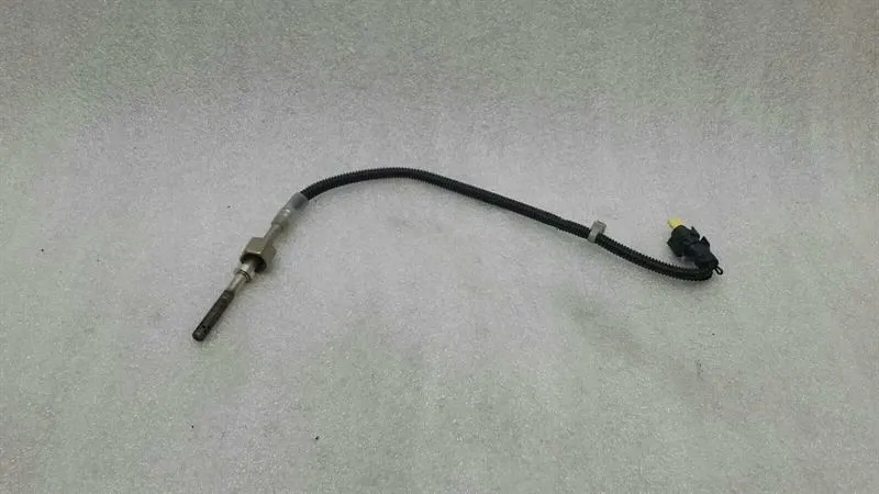 Mercedes C Class W205 Temperature Sensor A0009058904 Oxygen Sensor