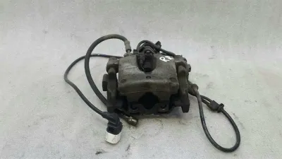Mercedes C klass W205 höger bromsok A2054230281 Bromsok bak höger PBM