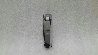 Mercedes C-Klasse W205 Lautstärkeschalter A2139050102 Schalter Audio