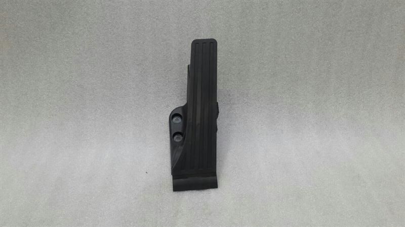 Mercedes C Class W205 Throttle Pedal (Electrical) A2053000004 Throttle Pedal C205 A205
