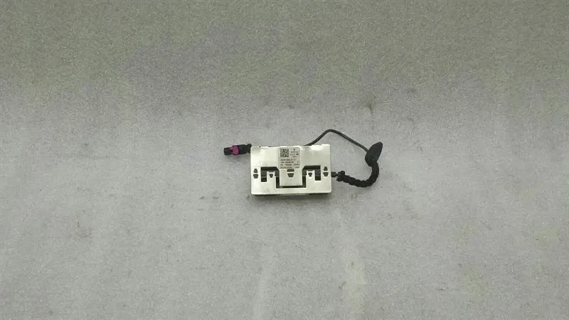 Mercedes A Class W176 Aerial / Antenna A2469050101 Aerial