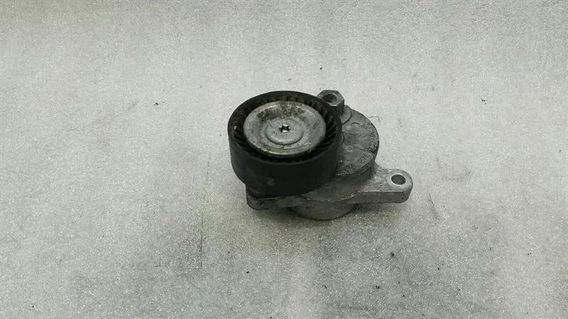 MERCEDES C Class W205 Belt Tensioner A2762000370 Tensioner Pulley M276 V6 C43 AMG