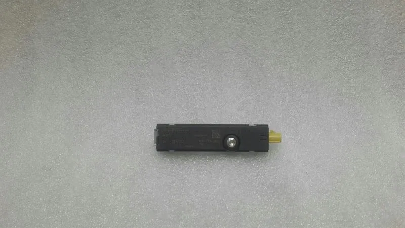 Mercedes C Class W205 Convertible Aerial / Antenna A2319052200 Aerial
