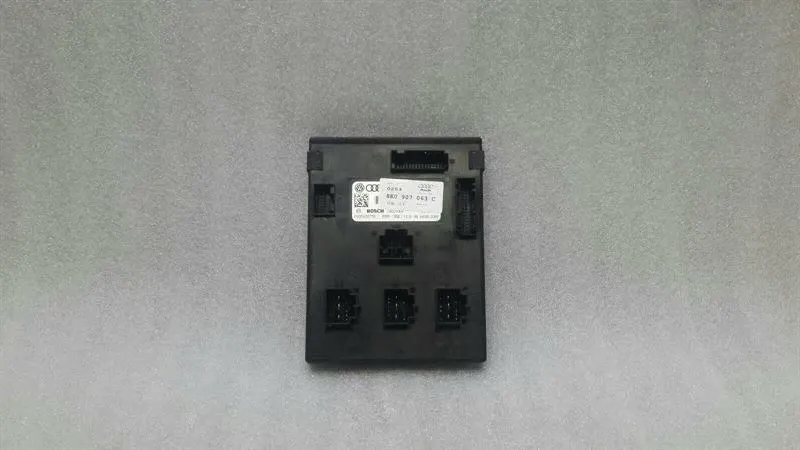 Audi S5 8T body modules 8K0907063C control unit BCM