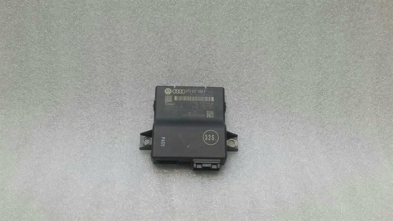 Audi S5 8T A5 electronic module 8T0907468F control unit gateway