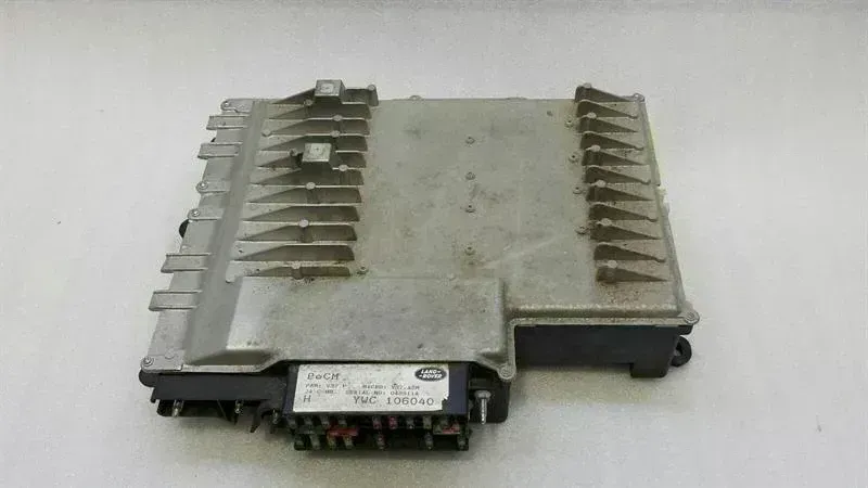 Land Rover Range Rover RANGE ROVER P38 Body Control Module YWC106040 Comfort Control Unit On-Board Electronics Body type: SUV
Fuel: Petrol
