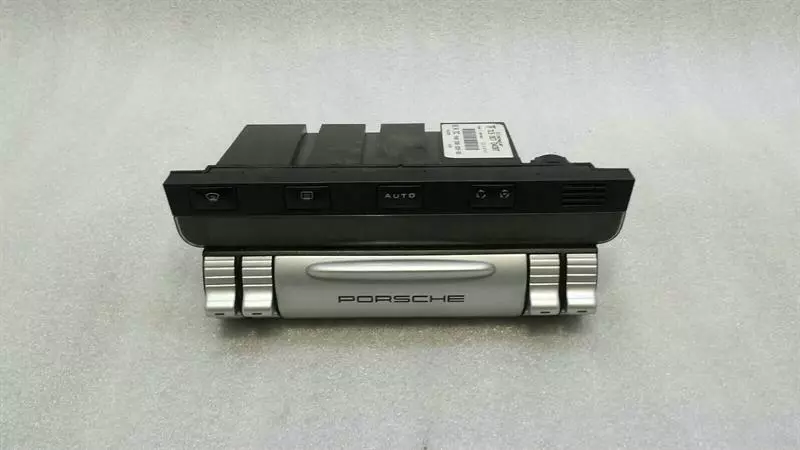 Porsche Cayenne Porsche Cayenne 957 Car Climate Control 7L5907040BT Climate Control Panel Body type: SUV
Fuel: Petrol