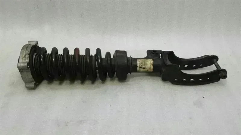 Porsche Cayenne Porsche Cayenne 957 shock absorber front 95535804011 shock absorber front right Body type: SUV
Fuel: Petrol