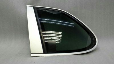 Porsche Cayenne 957 Vitre arrière 1/4 95554311135 Panneau de porte 1/4 gauche teinté foncé
