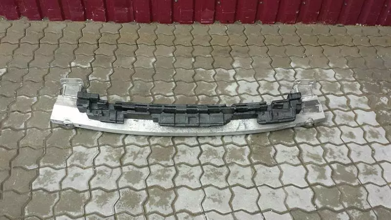 Porsche Cayenne Porsche Cayenne 957 rear bumper beam 957 rear bumper carrier Body type: SUV
Fuel: Petrol