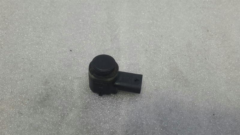 Audi A6 (C7) Audi A6 4G parking sensor 1S0919275C parking aid parking sensor Body type: Saloon
Fuel: Diesel