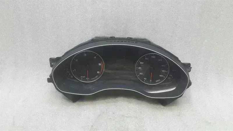 Audi A6 (C7) Audi A6 4G Instrument Cluster 4G8920951E Speedometer MPH 2.0 TDi Diesel Facelift Body type: Saloon
Fuel: Diesel