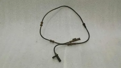 Capteur ABS Mercedes Classe A W176 A2465402501