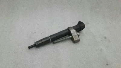 Injecteur MERCEDES Classe C W205 A6510703287 Injecteur de carburant OM651 CDI
