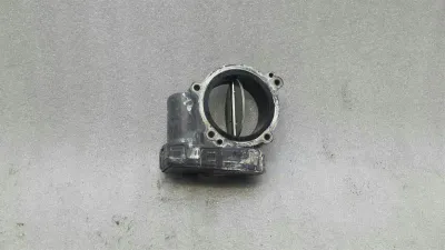 Корпус дроссельной заслонки MERCEDES C-класса W205 A6510900470 Корпус дроссельной заслонки OM651 CDI Дизель