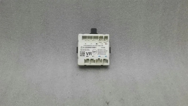 Mercedes C Class W205 FRH Door Module A2229001908 Door Control Unit Front Right