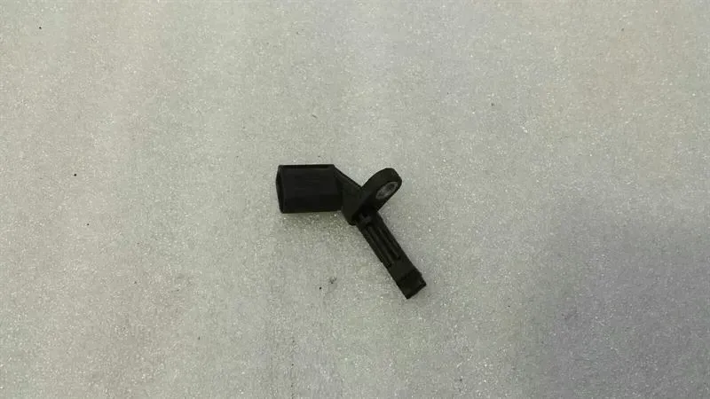 Audi A6 (C7) Audi A6 4G RLH A.B.S sensor 4E0927803F ABS sensor rear left Body type: Saloon
Fuel: Diesel